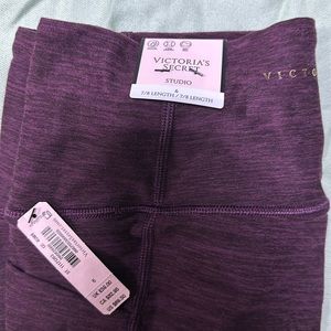 NWT victorias secrets leggings